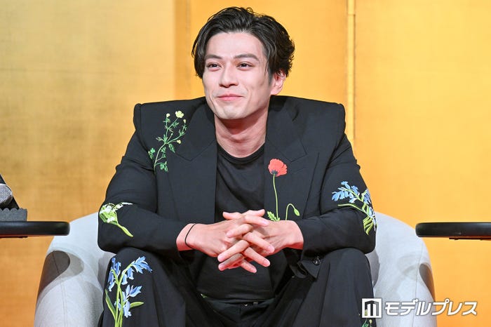 新田真剣佑(C)モデルプレス