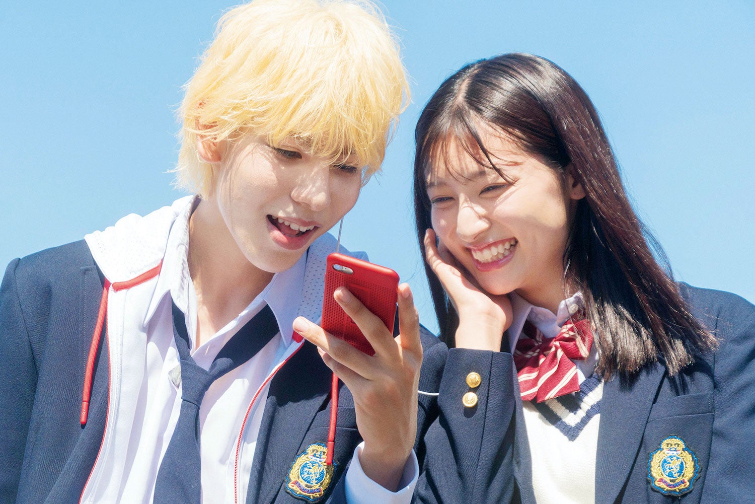 ラウール、吉川愛（C）2021「ハニーレモンソーダ」製作委員会（C）村田真優／集英社