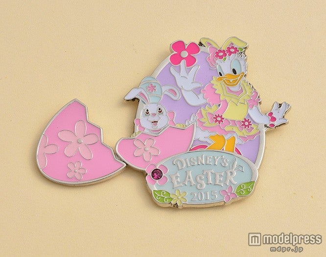 後期：デイジーダックのピン／（C）Disney