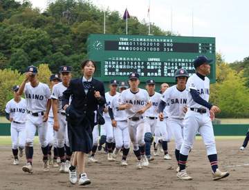 西条農 6年ぶり中国大会で初戦敗退 福田監督「やっぱり硬くなった」広島3代表で唯一の公立校