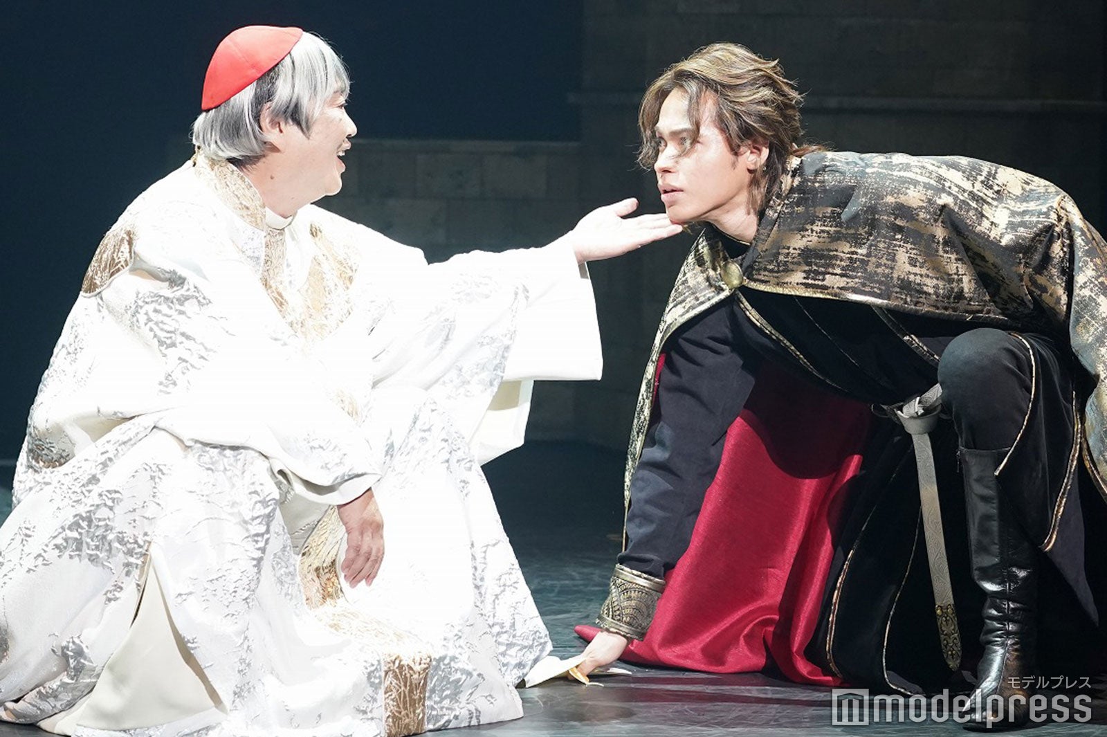 六角精児、上田竜也（C）モデルプレス