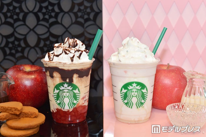ハロウィンウィッチ フラペチーノ(左)とハロウィンプリンセス フラペチーノ(右) (C)ビューティーガール