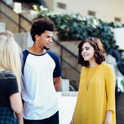 元ホステスが教える「愛される人の会話術」
