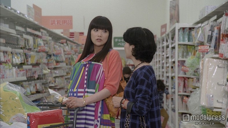 佐藤江梨子／新CM「家族篇」より