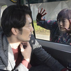 高岡早紀演じるリカ、大谷亮平を追い詰める「私はストーカーなんかじゃない!」『リカ』第7話