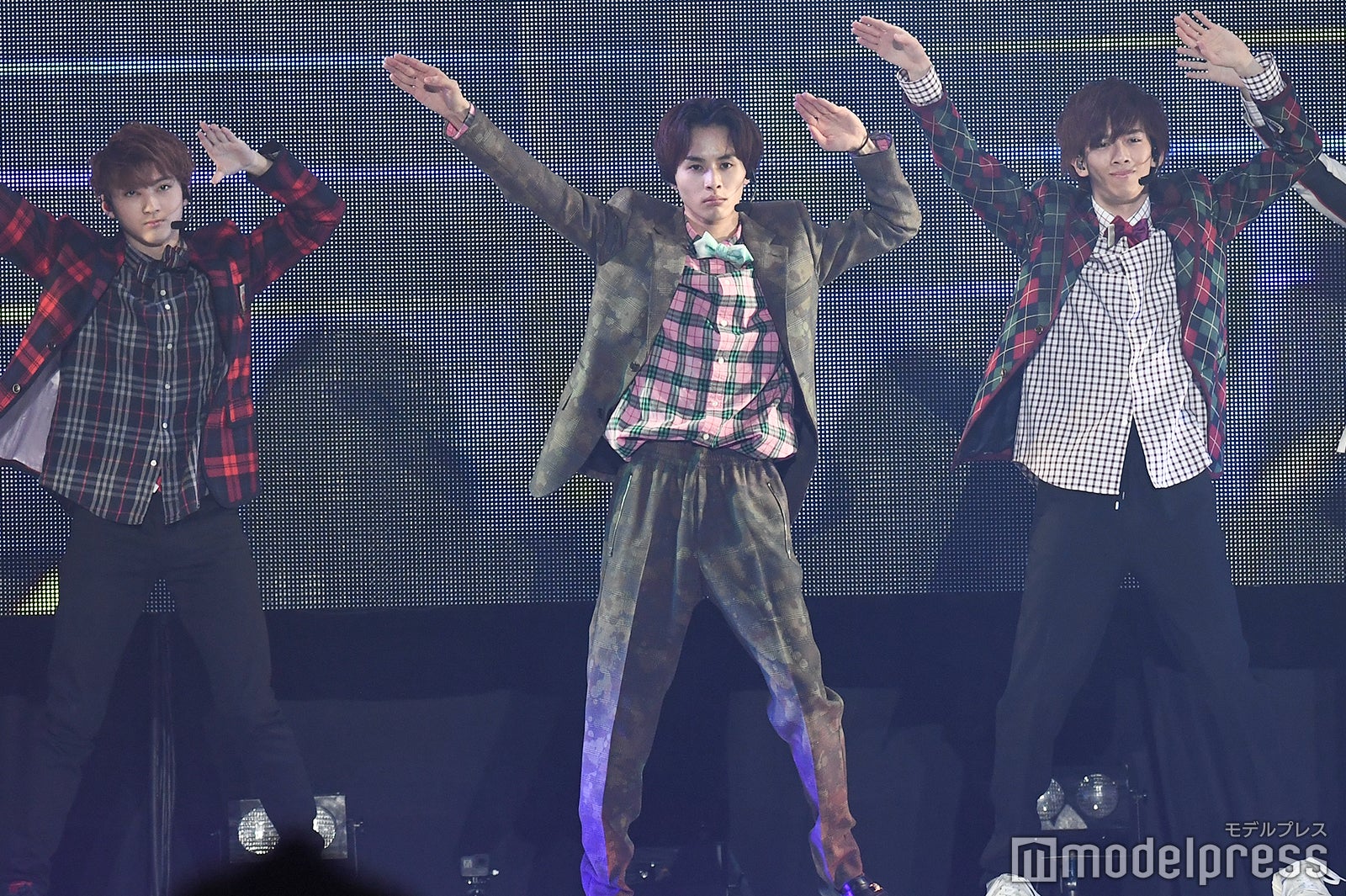 超特急（C）モデルプレス