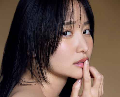 永尾まりや、ランジェリー姿で美ボディ披露「FRIDAY」約1年ぶりカムバック