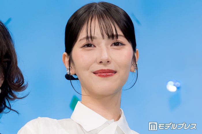 浜辺美波「もう10年経つんだねと」共演懐かしんだ俳優 撮影裏話も「朝ドラ撮影中にこっちの世界に来てくださって」【ほどなく、お別れです】