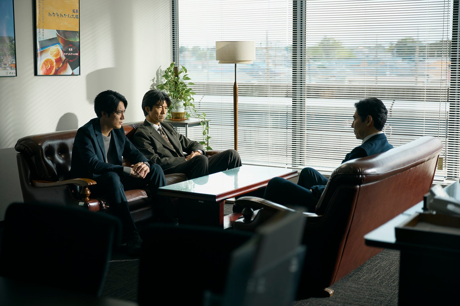 間宮祥太朗、仲村トオル、高嶋政伸「イグナイト -法の無法者-」第6話（C）TBS