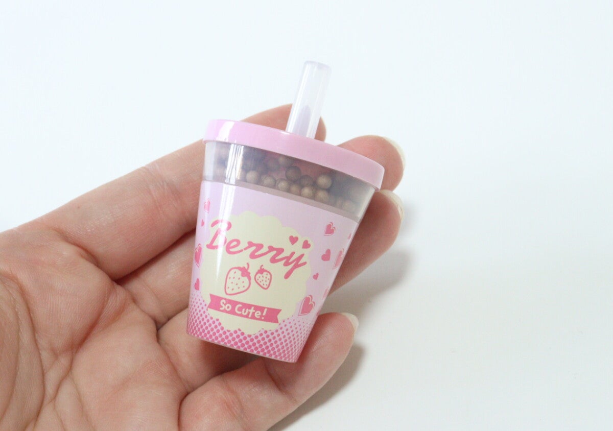 100均で可愛いの見つけた～！デザインがもう大優勝♡飲み物みたいな形の文房具