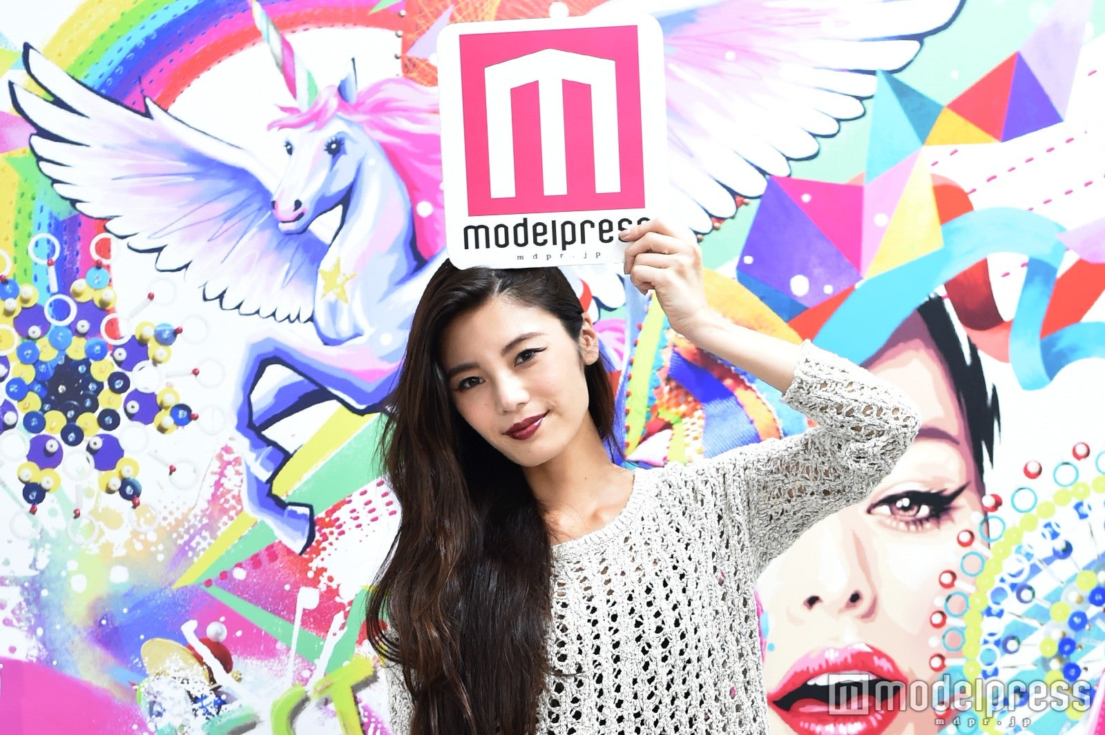 島袋聖南（C）モデルプレス