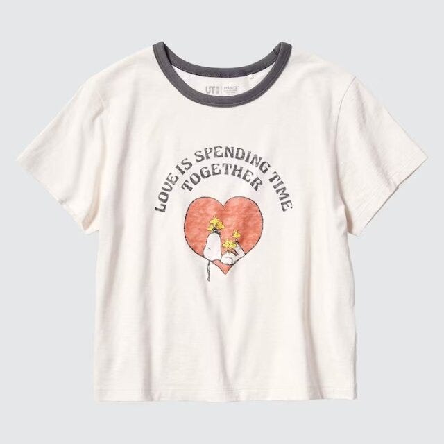 ユニクロ　スヌーピーコラボ　新作　ラブサンシャイン＆ピーナッツUTグラフィックTシャツ