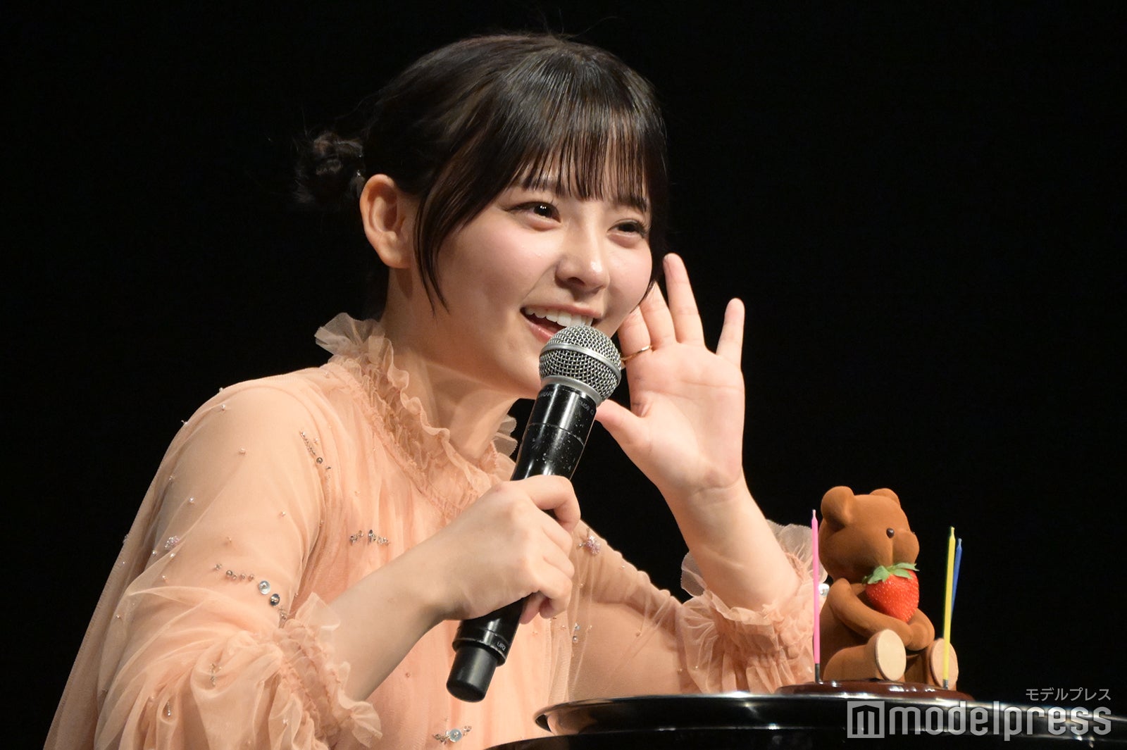 齊藤なぎさ、初ファンイベント開催で涙ぐむ =LOVEから乃木坂46までカバーで“愛”に溢れるひととき