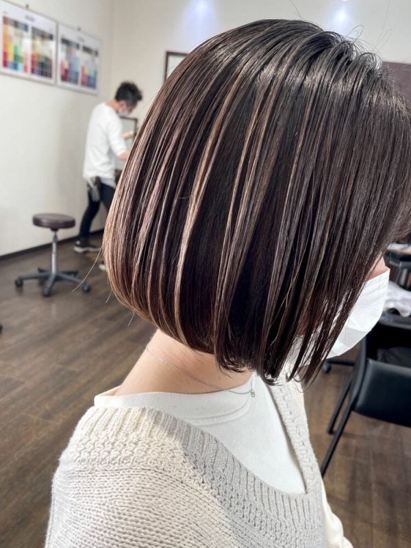ストレートヘアに似合うバレイヤージュカラー特集 注目度満点のスタイルを紹介 モデルプレス