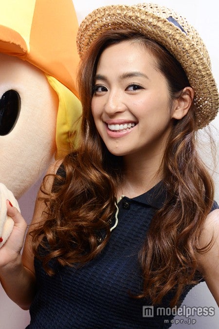 中村アン、美脚に見せるテクニックを明かす