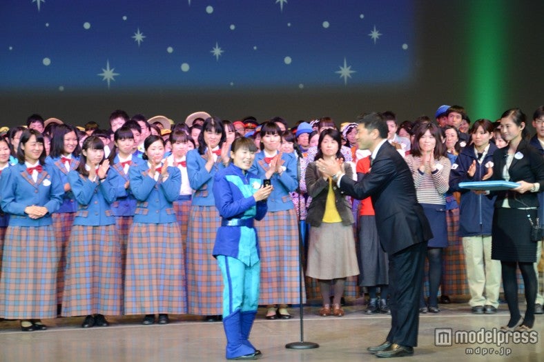 画像3/14) ミッキー＆ミニーも祝福、ディズニーの“年に一度”の特別な日