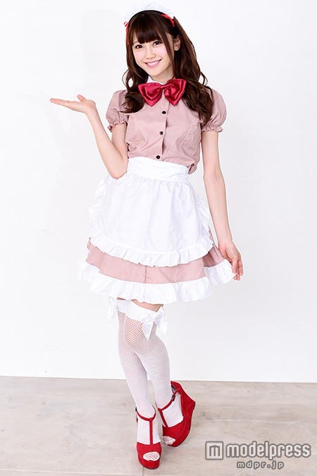 メイドさん風(ワンピース、エプロン、ヘッドアクセ、リボン)