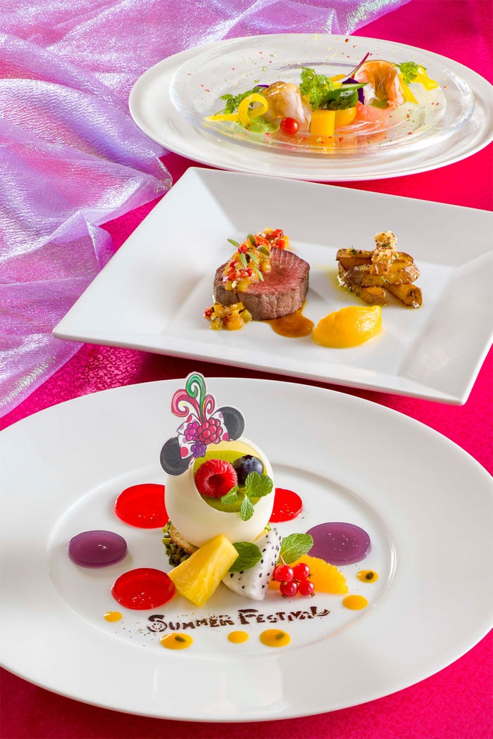 「オチェーアノ」ランチコース(C)Disney