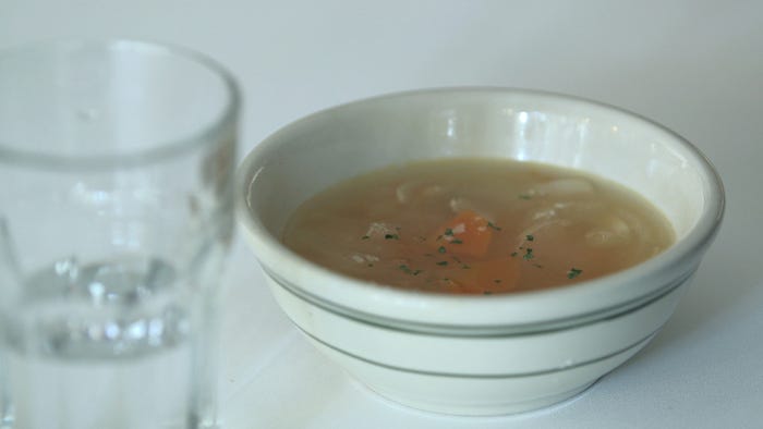 雄大が作ったスープ「TERRACE HOUSE OPENING NEW DOORS」2nd WEEK(C)フジテレビ/イースト・エンタテインメント