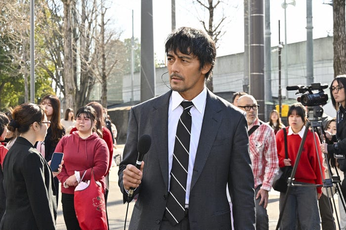 阿部寛「キャスター」第1話(C)TBS