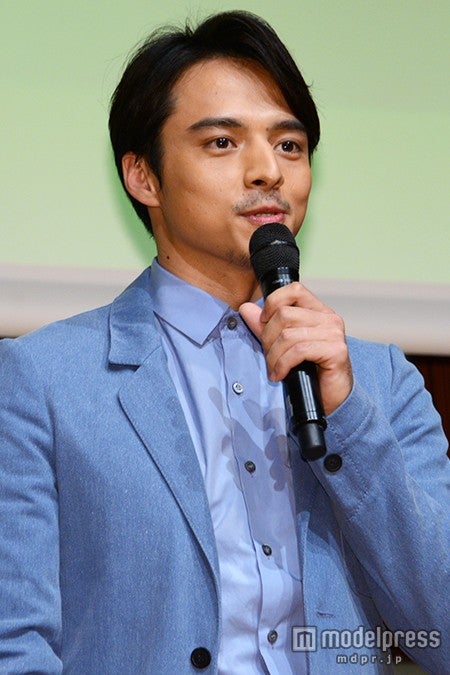 満島真之介