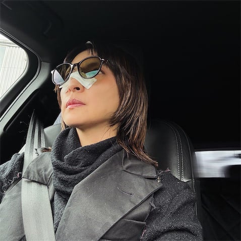 怪我してるのかと…奥菜恵、ドライブ時の"意外な工夫"を披露「こんな方法が！」「変だけどとても良い」