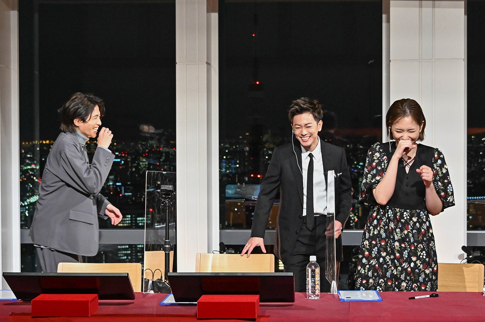 志尊淳、佐藤健、本田翼（C）TBS