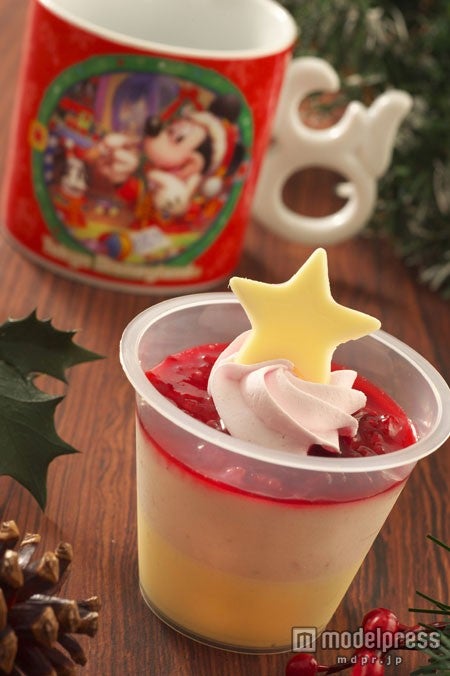 ストロベリーカスタードムース（スーベニアカップ付き）／TDL（C）Disney