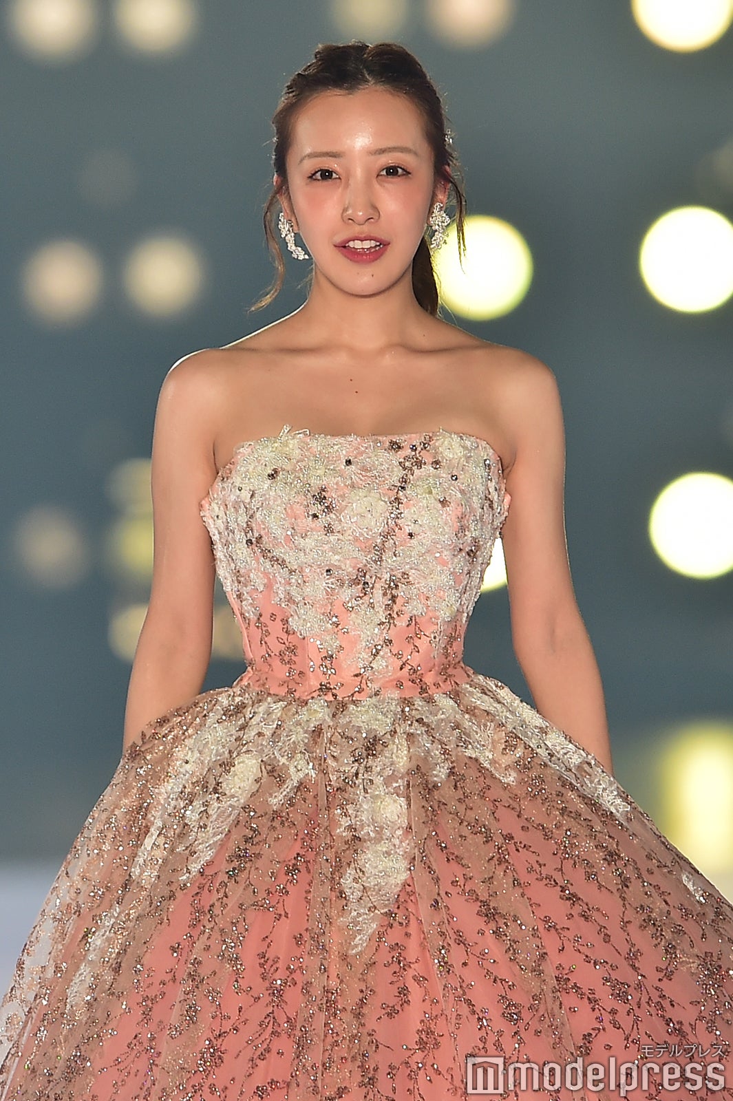 板野友美（C）モデルプレス