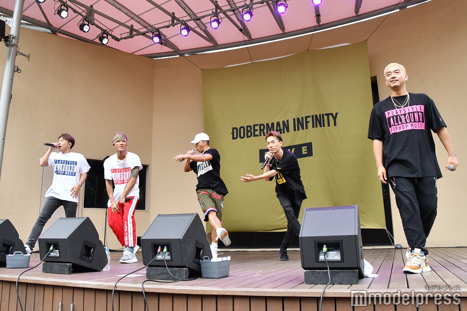 DOBERMAN INFINITY（C）モデルプレス