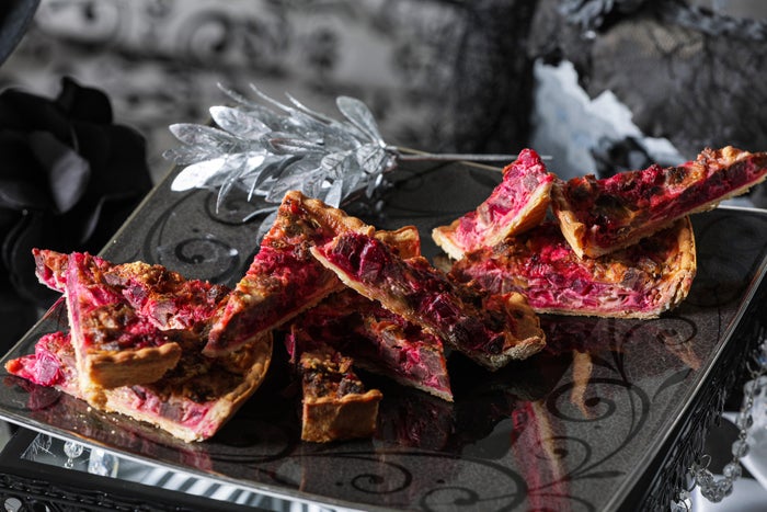 モノクロ・ゴシックパーティー／画像提供：ベストブライダル