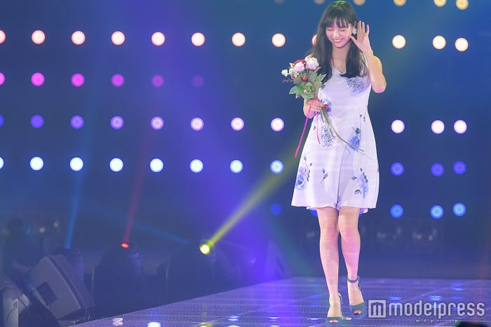 新川優愛(C)モデルプレス