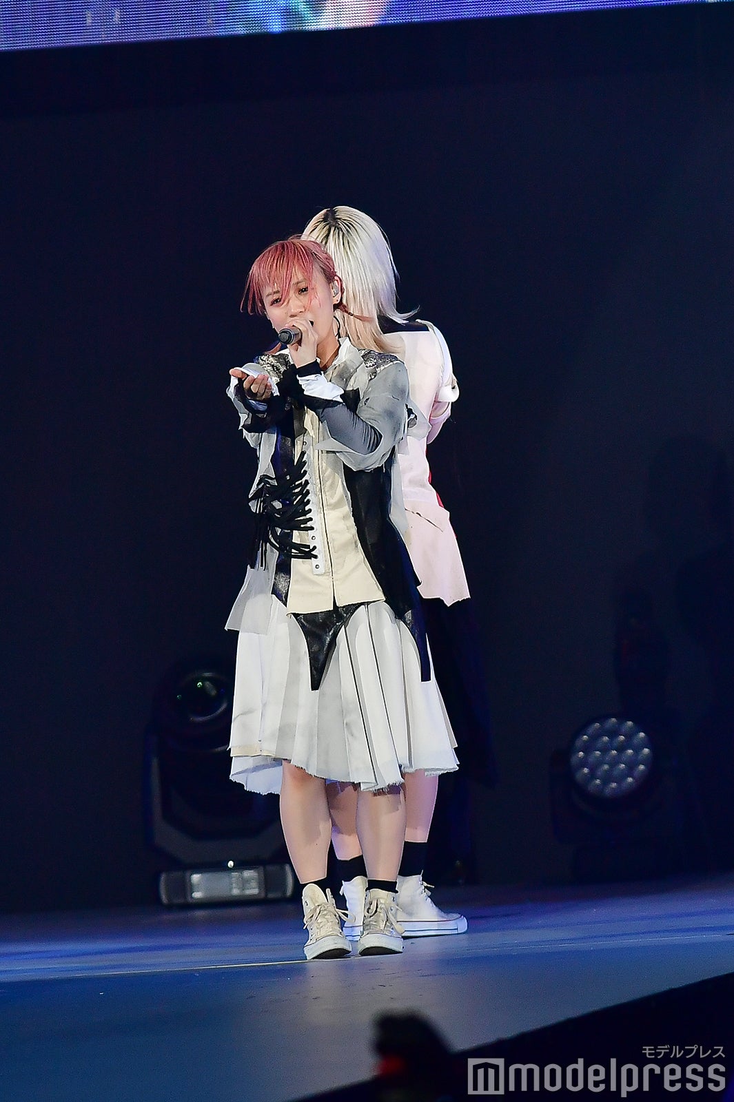 BiSH（C）モデルプレス