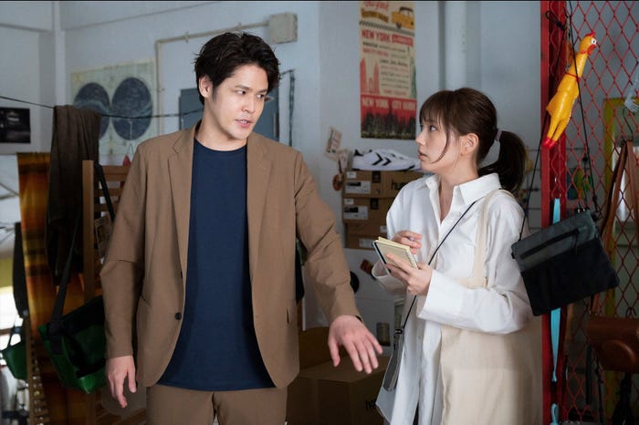 宮野真守、本田翼「君の花になる」第1話より(C)TBS