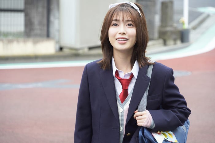 白石聖(C)2021 紺野りさ・小学館/「胸が鳴るのは君のせい」製作委員会