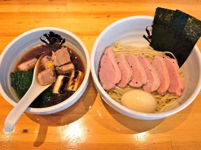 column_78f0b08bafcf5e4316cf44dda34d79f3.