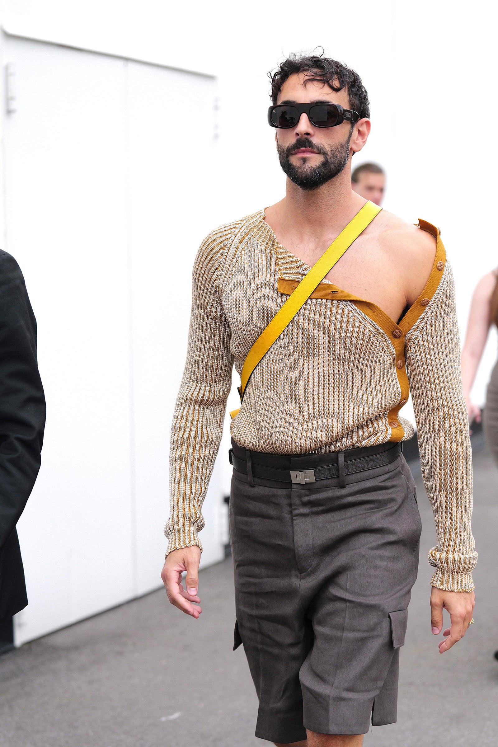 「フェンディ2025年春夏メンズコレクション」の様子（提供写真）