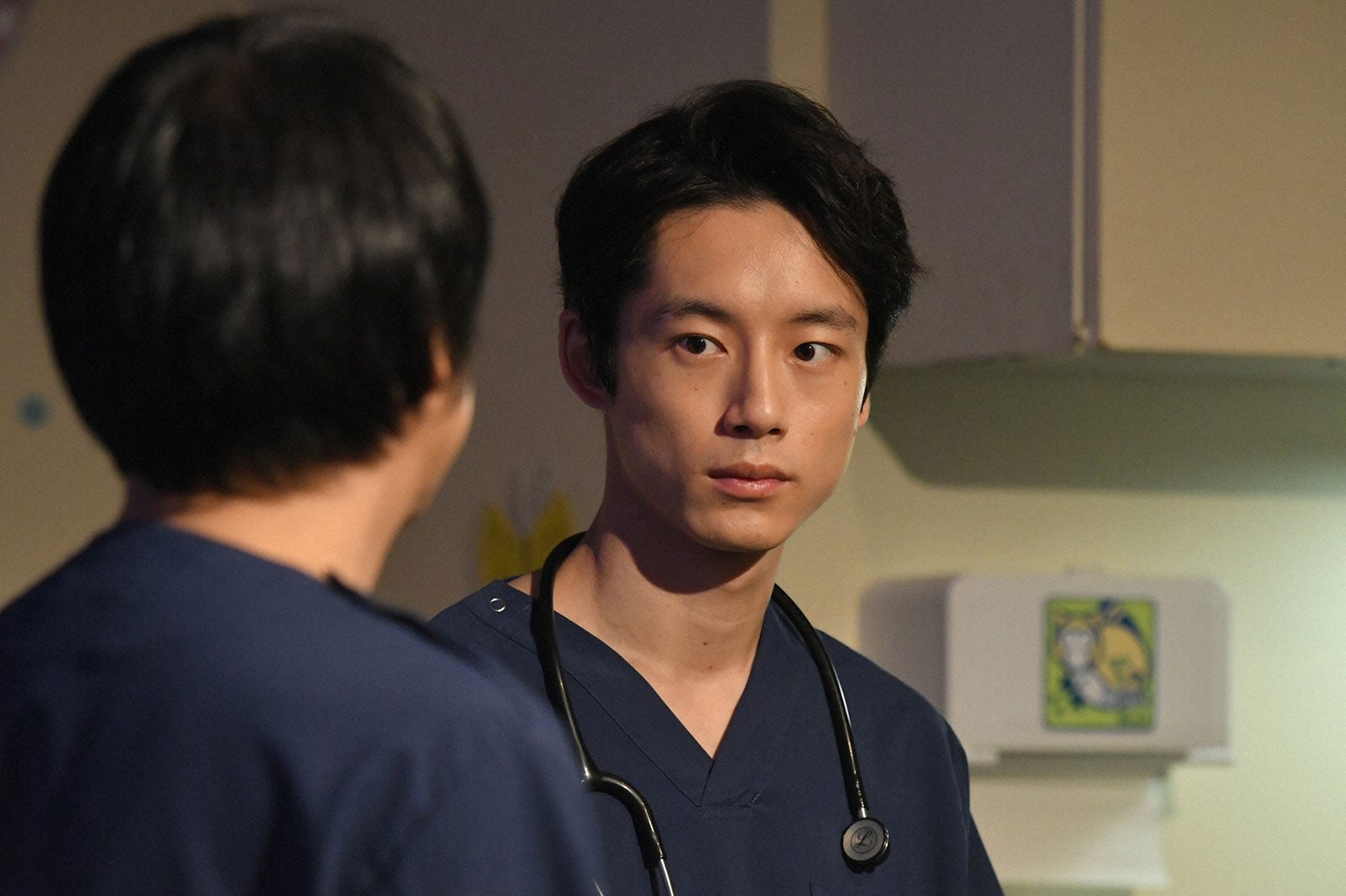 坂口健太郎／「コウノドリ」第10話より（画像提供：TBS）