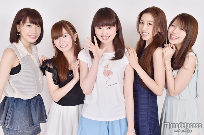 Re:ガールズ(左から)千畝あずみ、愛内みさ、福井有彩、yui、白石柚月