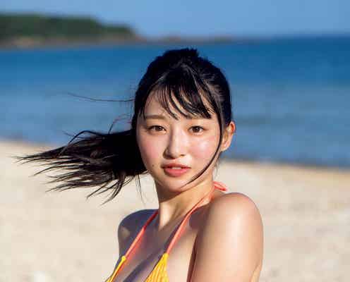 我妻ゆりか、たわわバストが眩しい 写真集から厳選カット公開