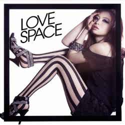 真崎ゆか「LOVE SPACE」（ユニバーサルJ、2011年9月21日発売）