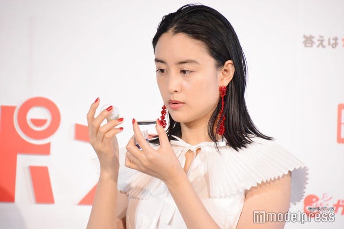 山本美月 (C)モデルプレス