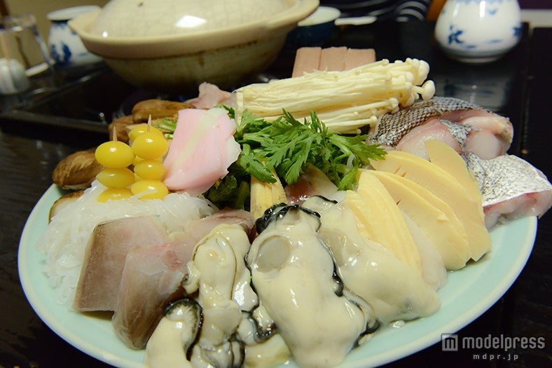 「寄せ鍋コース」5，175円（奉仕料込、税抜）※具材は季節によって異なる