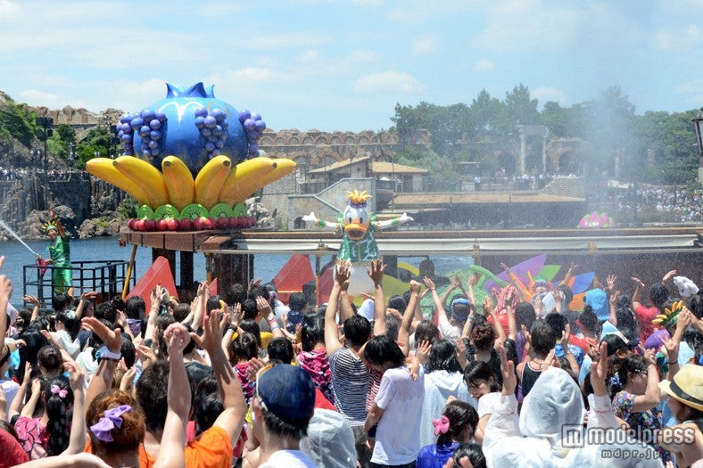 ヒートアップする会場
