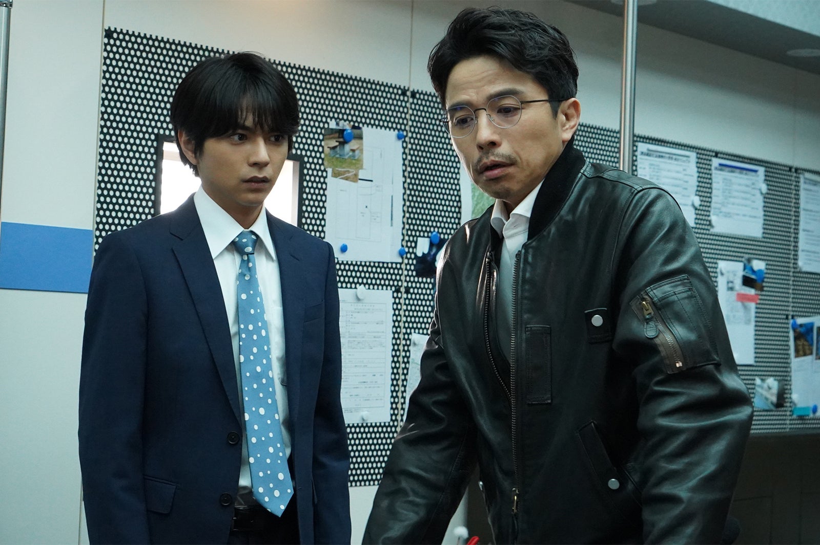 佐藤勝利、井ノ原快彦「ボーダレス～広域移動捜査隊～」第1話（C）テレビ朝日