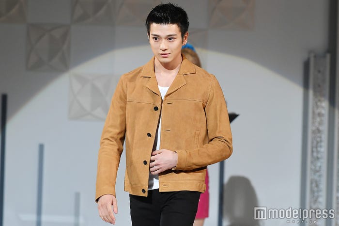 新田真剣佑 (C)モデルプレス