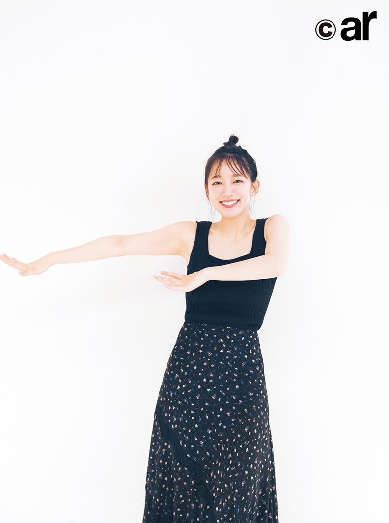 吉岡里帆、ミニボトムで美脚披露 モテ術公開