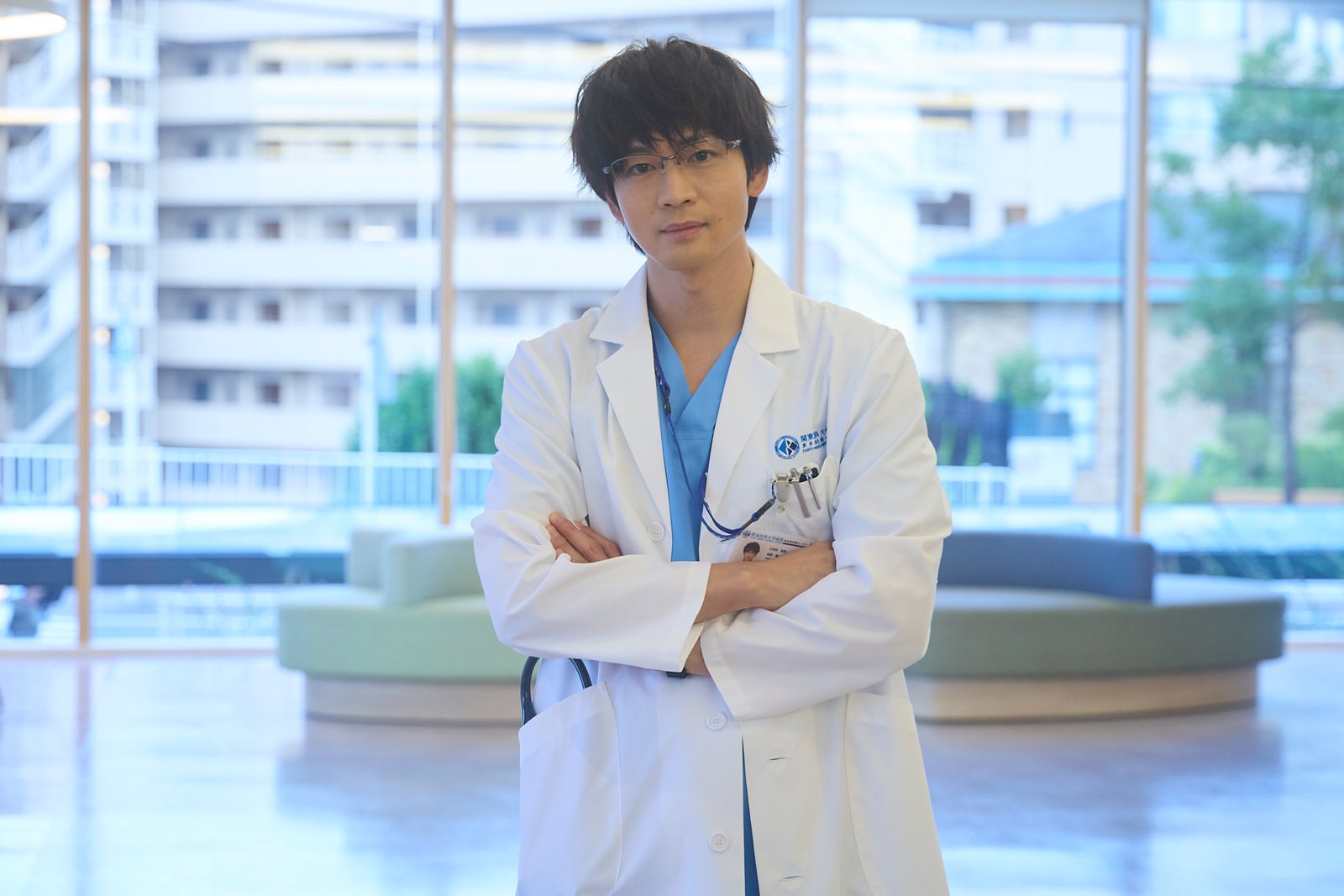 松下洸平「放課後カルテ2025秋」笑顔でクランクイン「完全に戻すことが