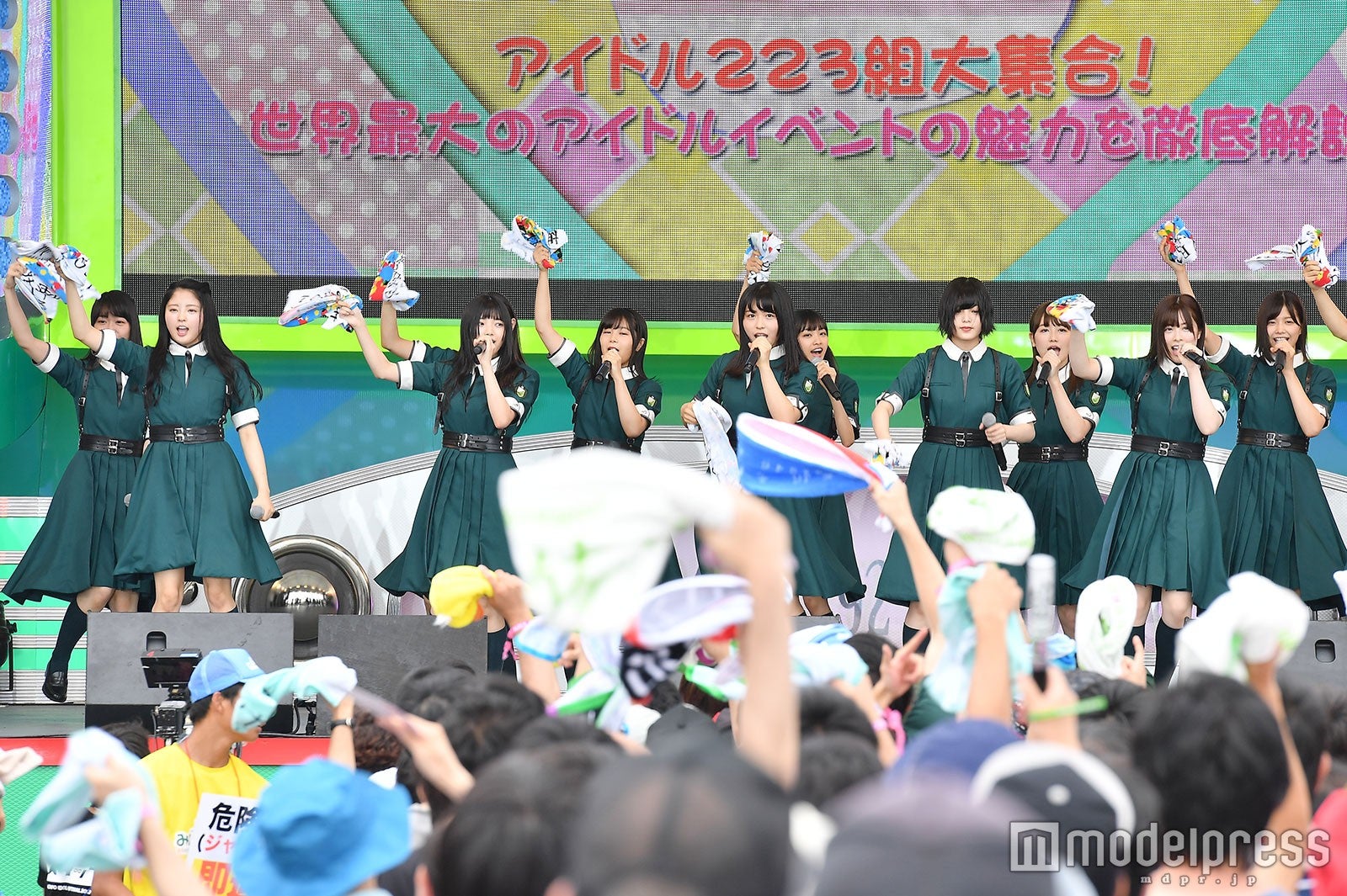 欅坂46（C）モデルプレス