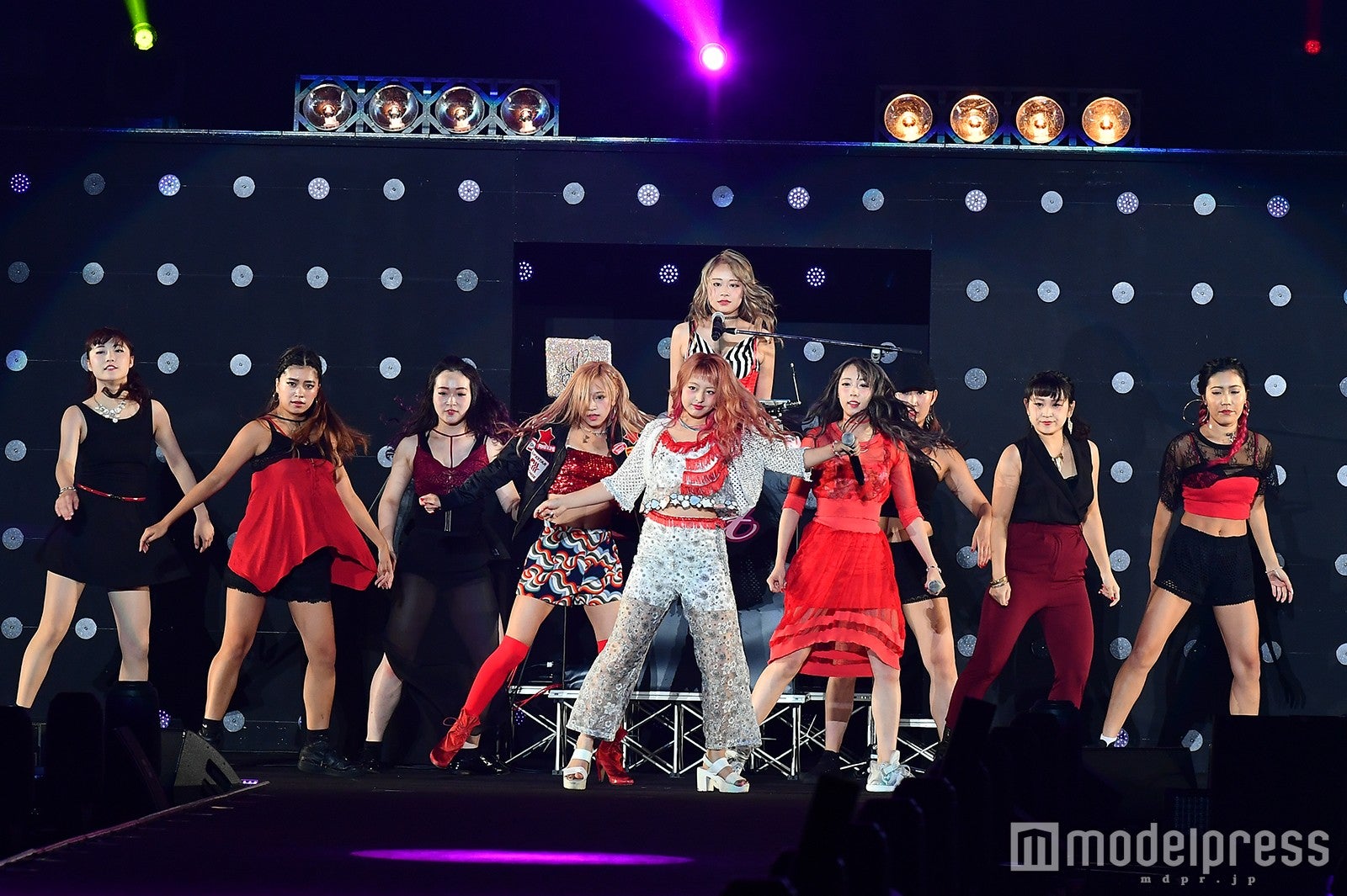 Carat（C）モデルプレス